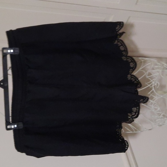 SHEIN Skort - Picture 2 of 8